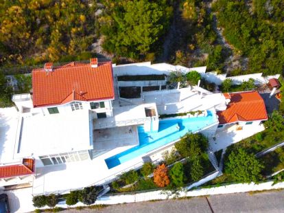 Отель в Герцег-Нови, Черногория за 1 500 000€ (ID:64621)