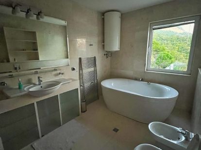 Отель в Герцег-Нови, Черногория, 585м2 - стоимость 1&nbsp;500&nbsp;000€ - Ref: 64621 фото 13