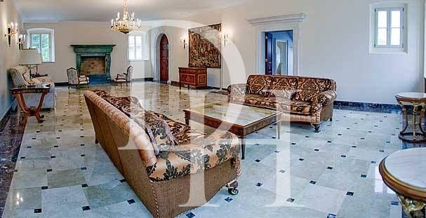 Hotel in Dobrota in Kotor, Montenegro, 1 400m2 - for 12&nbsp;000&nbsp;000€ - Ref: 71204 photo 6