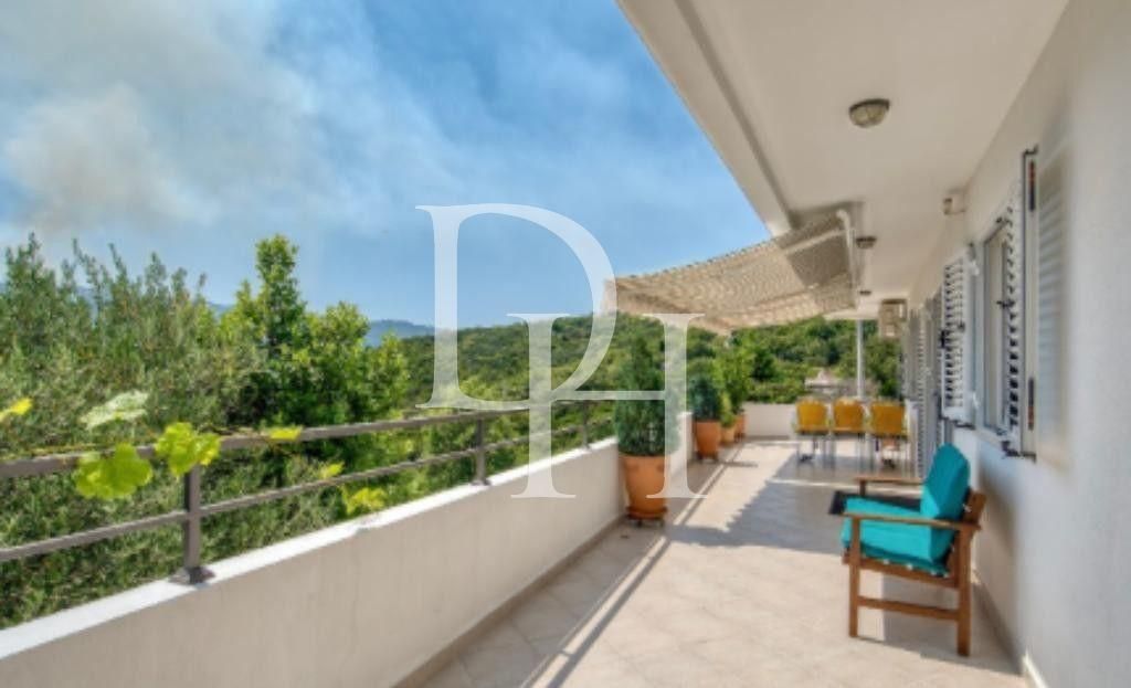 Коттедж в Герцег-Нови, Черногория, 177м2 - стоимость 350&nbsp;000€ - Ref: 71201 фото 6