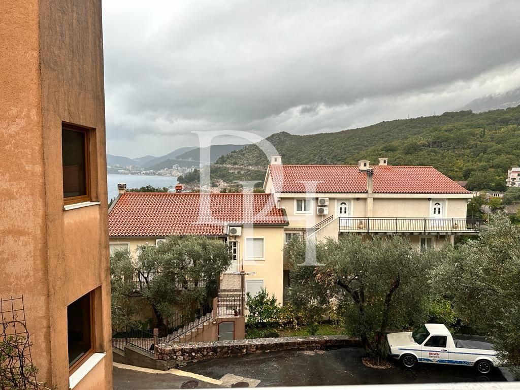 Apartments in Przhno in Budva, Montenegro, 84m2 - for 175&nbsp;000€ - Ref: 71183 photo 1