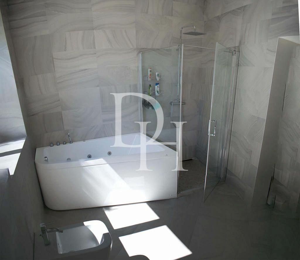 Willa w Herceg Novi, Czarnogóra, 280m2 - koszt 2&nbsp;300&nbsp;000€ - Ref: 71180 zdjęcia 7