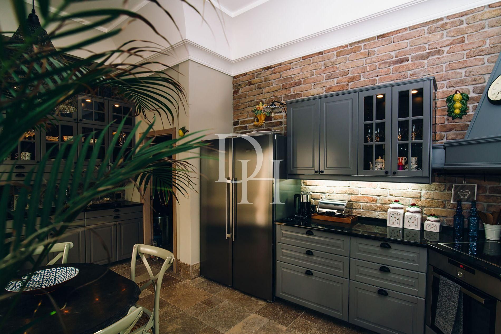 Вилла в Rezhevichi в Будве, Черногория, 550м2 - стоимость 3&nbsp;500&nbsp;000€ - Ref: 71170 фото 7