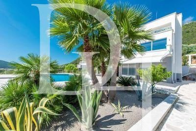 Вилла в Дженовичах, Черногория, 760м2 - стоимость 1&nbsp;600&nbsp;000€ - Ref: 71164 фото 3