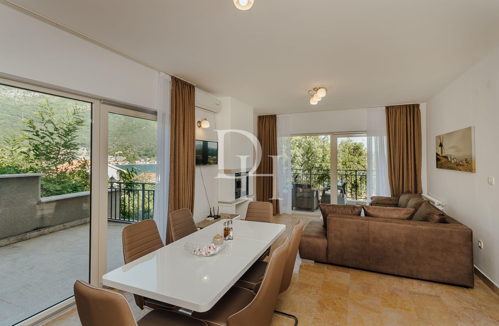 Апартаменти у Герцег-Нові, Чорногорія, 96м2 - вартість 195&nbsp;000€ - Ref: 71160 фото 1