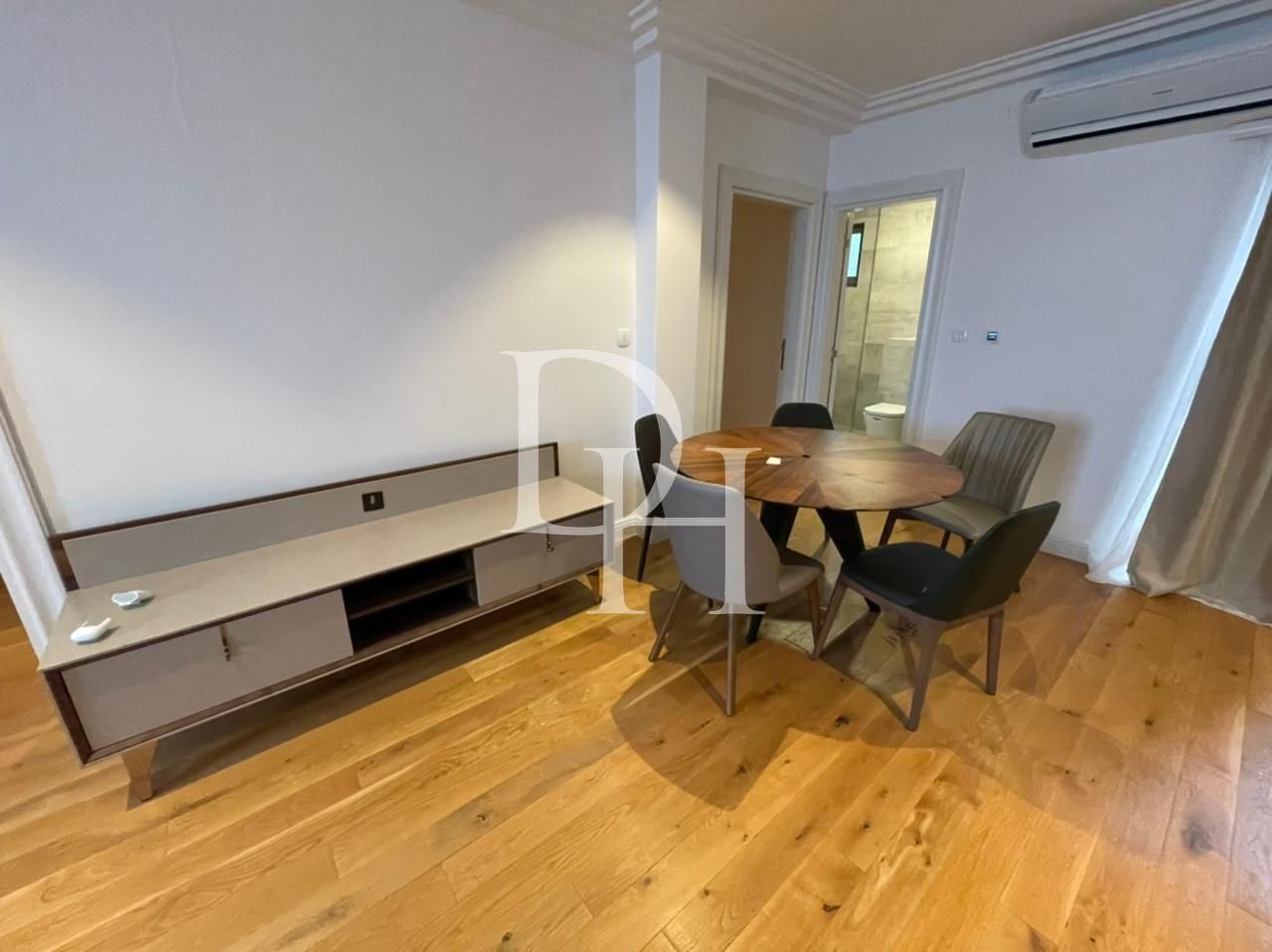 Apartments in Sveti Stefan in Budva, Montenegro, 70m2 - for 200&nbsp;000€ - Ref: 71154 photo 11