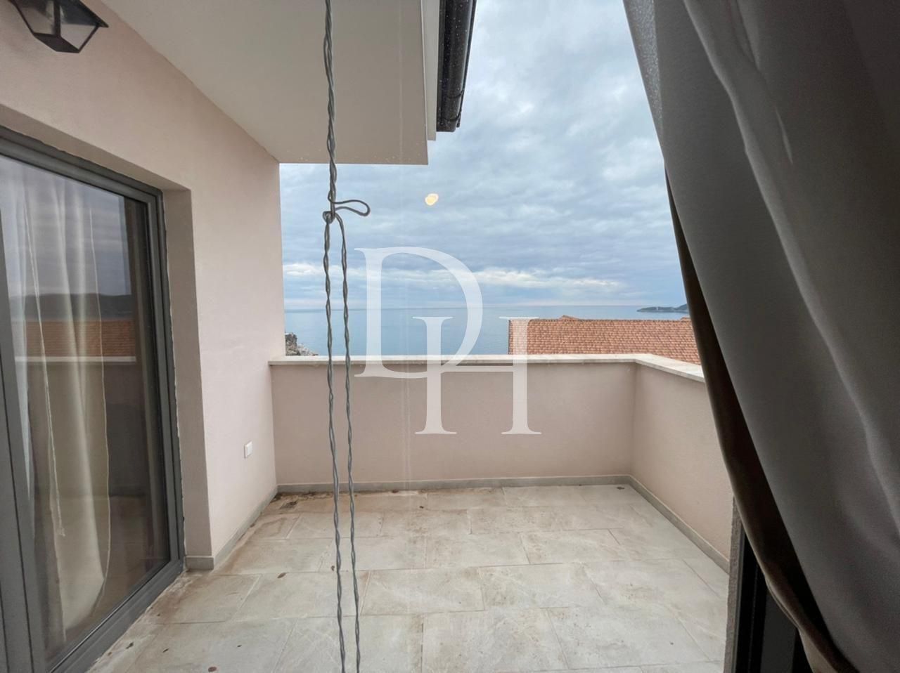 Apartments in Sveti Stefan in Budva, Montenegro, 70m2 - for 200&nbsp;000€ - Ref: 71154 photo 13