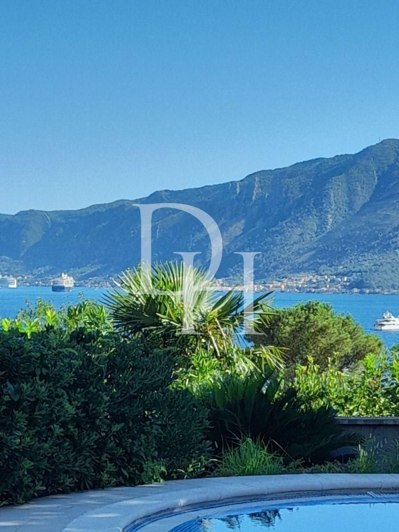 Cottage in Orakhovac in Kotor, Montenegro, 300m2 - for 950&nbsp;000€ - Ref: 71121 photo 13