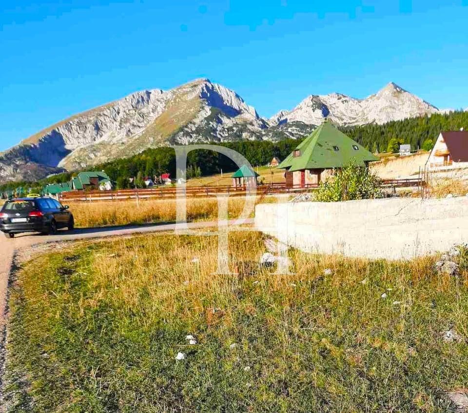 Участок в Жабляке, Черногория, 1 136м2 - стоимость 124&nbsp;960€ - Ref: 71072 фото 4