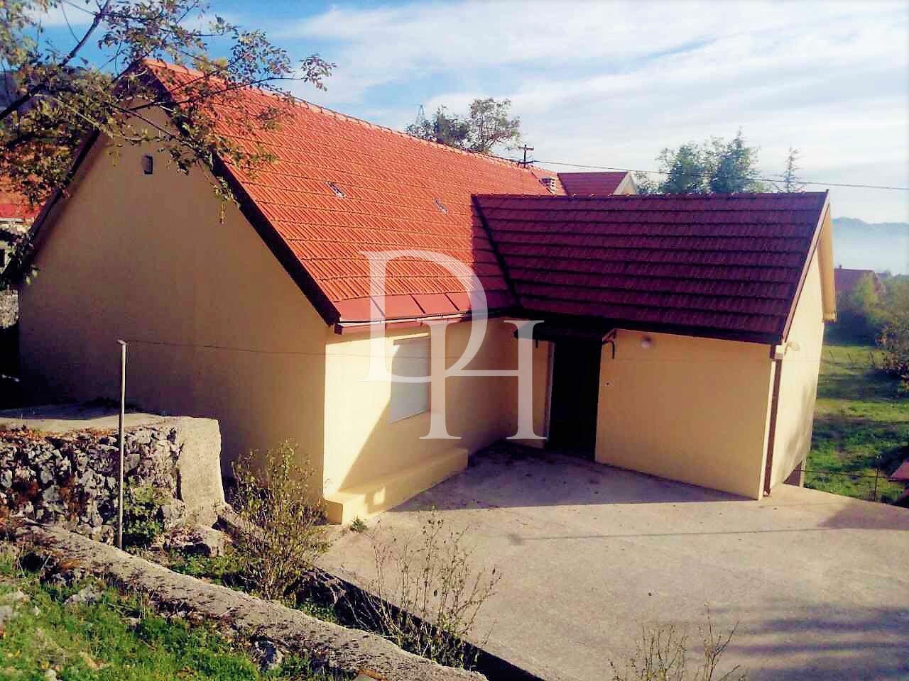 Коттедж в Цетине, Черногория, 120м2 - стоимость 70&nbsp;000€ - Ref: 70998 фото 3