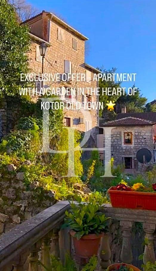 Apartments in Kotor, Montenegro, 87m2 - for 270&nbsp;000€ - Ref: 71261 photo 1