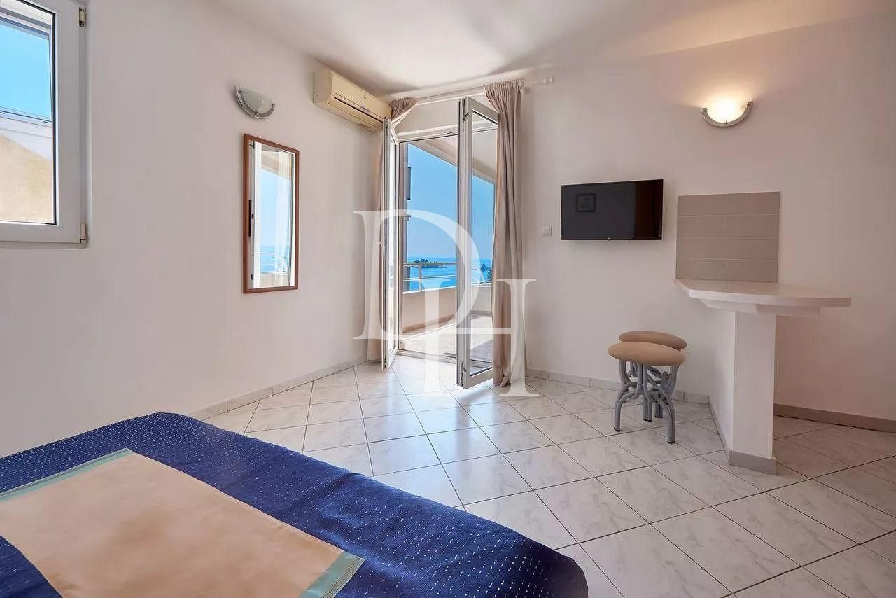 Отель в Петроваце, Черногория, 833м2 - стоимость 640&nbsp;000€ - Ref: 72160 фото 10