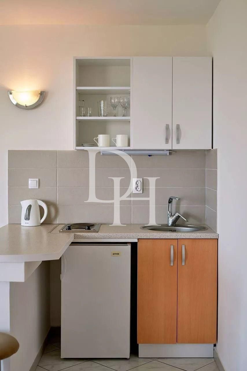 Отель в Петроваце, Черногория, 833м2 - стоимость 640&nbsp;000€ - Ref: 72160 фото 2