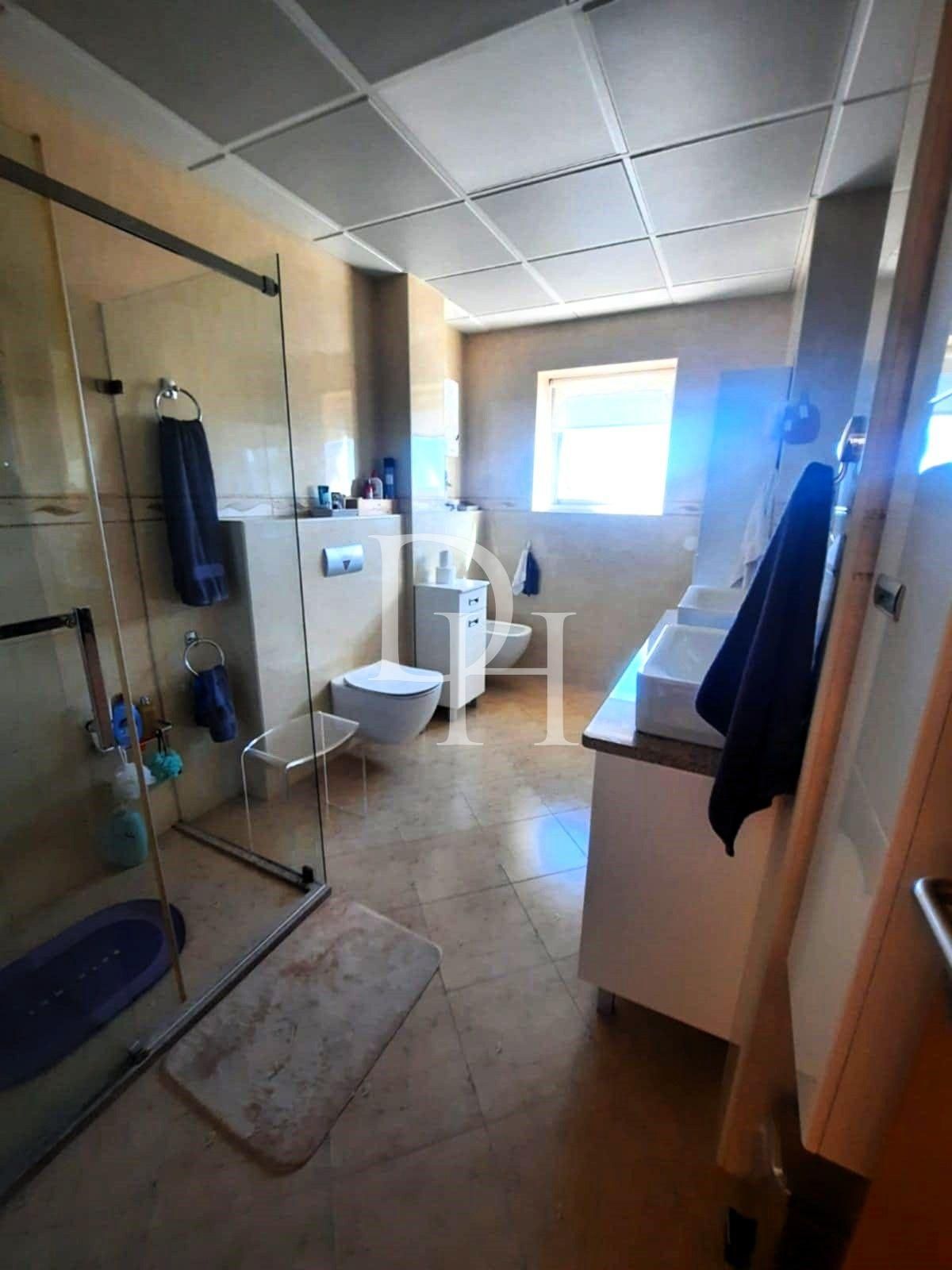 Mieszkania w Barze, Czarnogóra, 145m2 - koszt 435&nbsp;000€ - Ref: 72148 zdjęcia 12