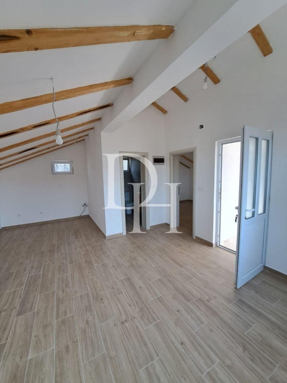 Вилла в Утехе, Черногория, 130м2 - стоимость 225&nbsp;000€ - Ref: 72133 фото 2