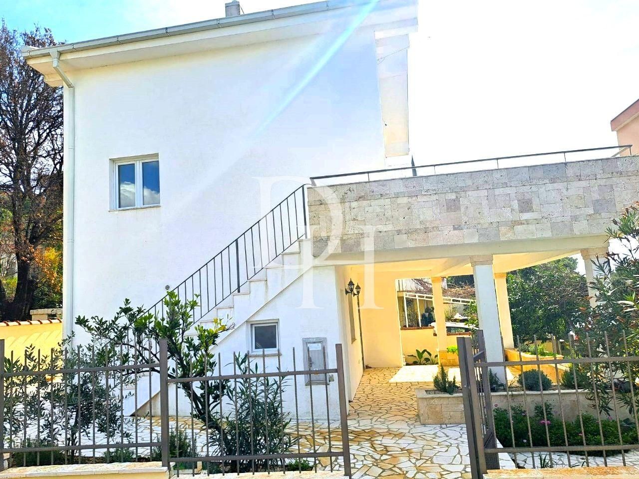 Вилла в Утехе, Черногория, 130м2 - стоимость 225&nbsp;000€ - Ref: 72133 фото 7