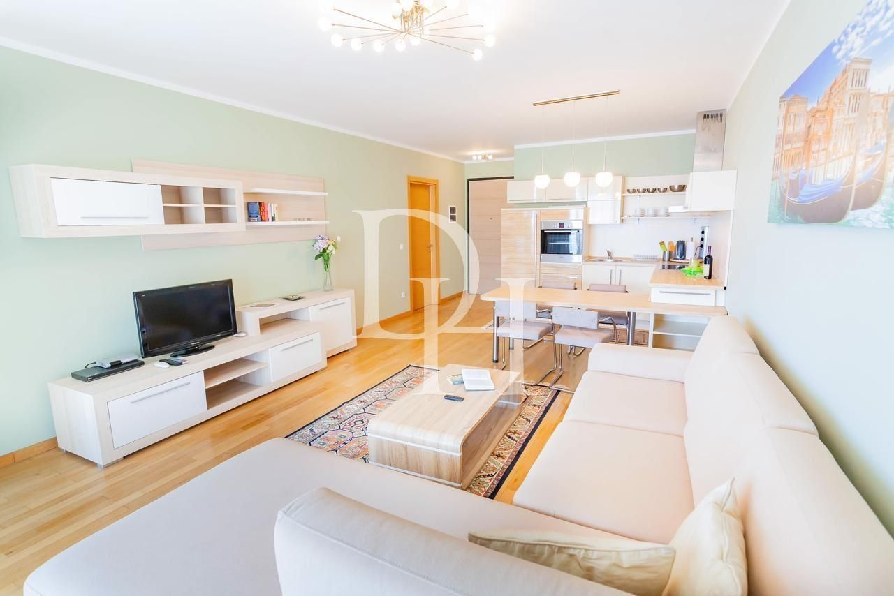 Apartments in Budva, Montenegro, 85m2 - for 220&nbsp;000€ - Ref: 72105 photo 1