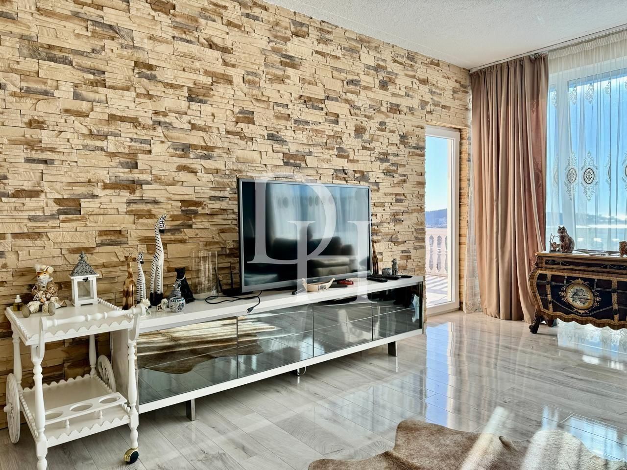 Domek w Barze, Czarnogóra, 450m2 - koszt 450&nbsp;000€ - Ref: 72104 zdjęcia 16