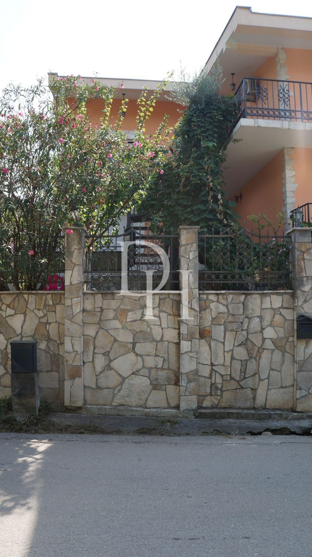 Таунхаус в Баре, Черногория, 210м2 - стоимость 350&nbsp;000€ - Ref: 72095 фото 6