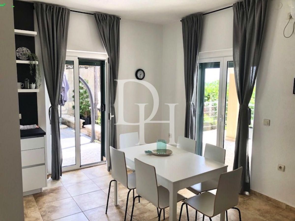 Cottage in Budva, Montenegro, 360m2 - for 480&nbsp;000€ - Ref: 72092 photo 2