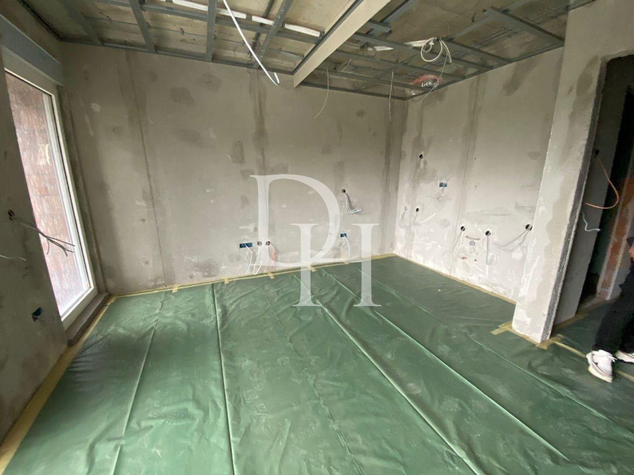 Апартаменти у Тіваті, Чорногорія, 48м2 - вартість 145&nbsp;000€ - Ref: 72074 фото 3