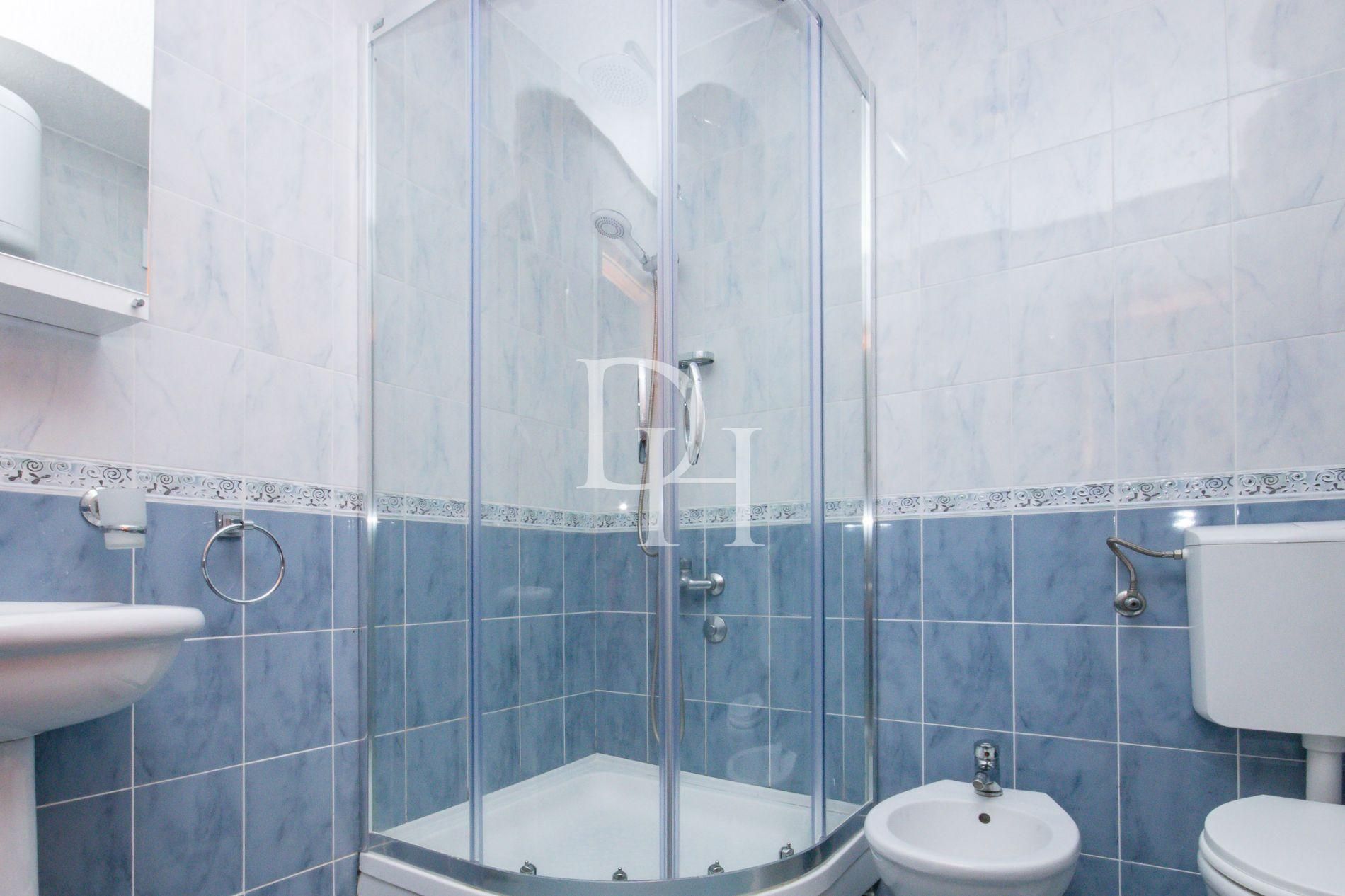 Бизнес в Утехе, Черногория, 860м2 - стоимость 1&nbsp;200&nbsp;000€ - Ref: 72070 фото 8