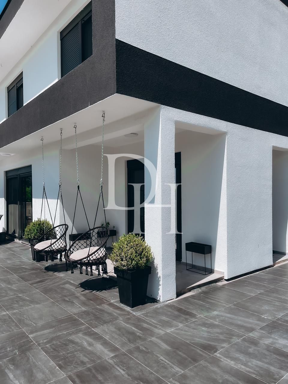 Вилла в Баре, Черногория, 150м2 - стоимость 260&nbsp;000€ - Ref: 72039 фото 1