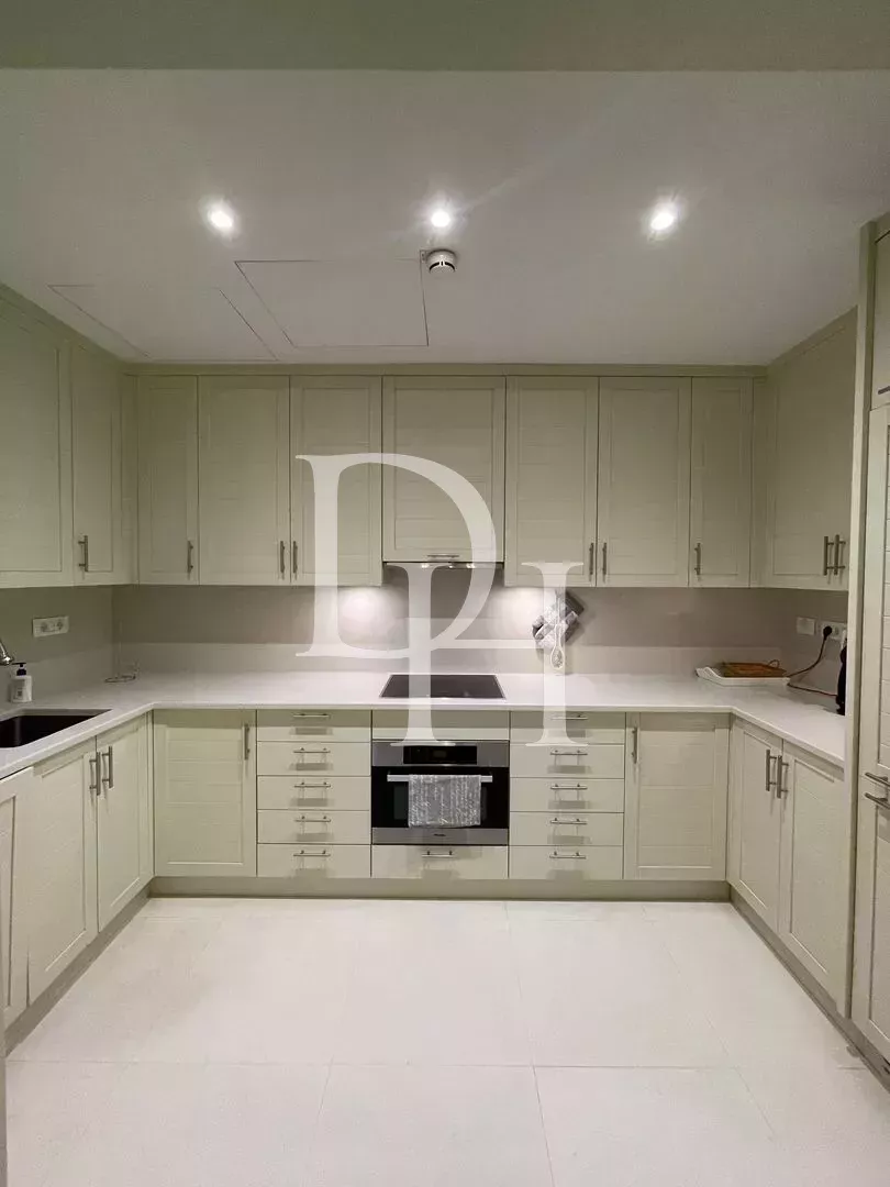 Апартаменты в Тивате, Черногория, 143м2 - стоимость 690&nbsp;000€ - Ref: 72030 фото 6