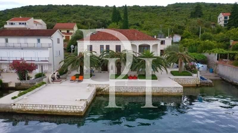 Вилла в Тивате, Черногория, 286м2 - стоимость 3&nbsp;900&nbsp;000€ - Ref: 72021 фото 1