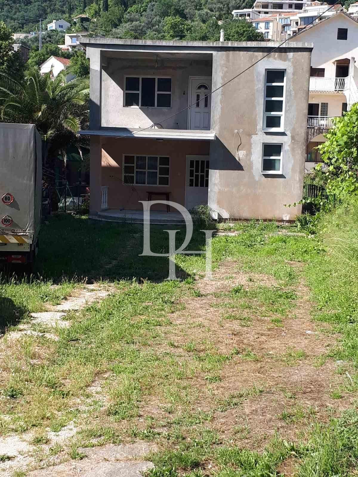 Коттедж в Тивате, Черногория, 208м2 - стоимость 330&nbsp;000€ - Ref: 72019 фото 2