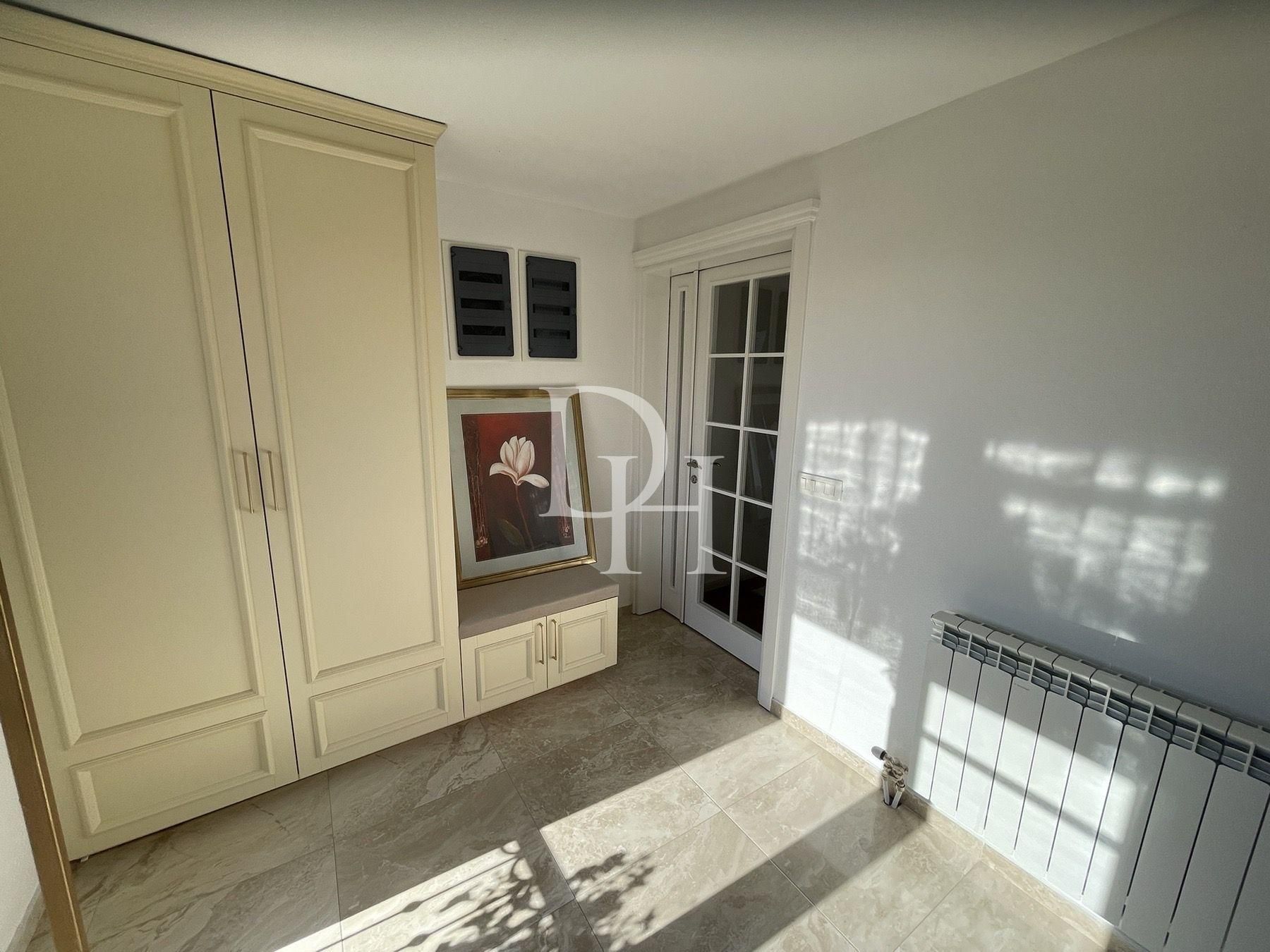 Villa in Bar, Montenegro, 539m2 - for 950&nbsp;000€ - Ref: 72014 photo 14