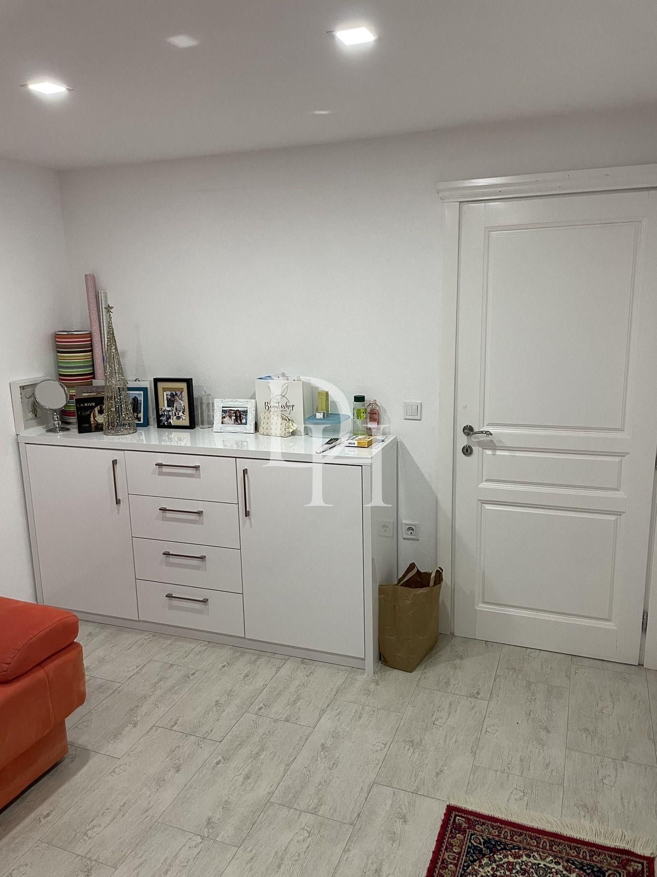 Villa in Bar, Montenegro, 539m2 - for 950&nbsp;000€ - Ref: 72014 photo 2