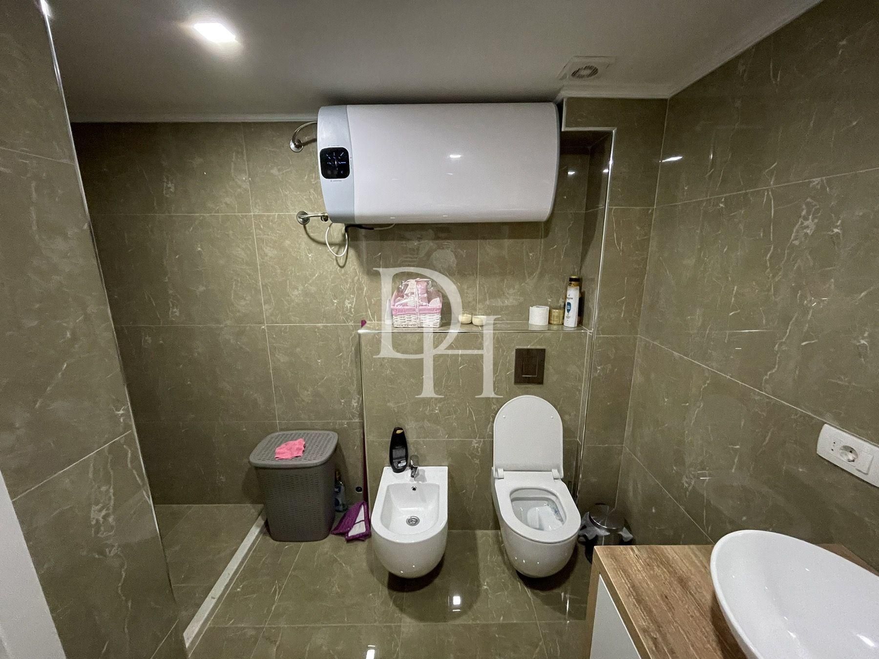 Villa in Bar, Montenegro, 539m2 - for 950&nbsp;000€ - Ref: 72014 photo 20