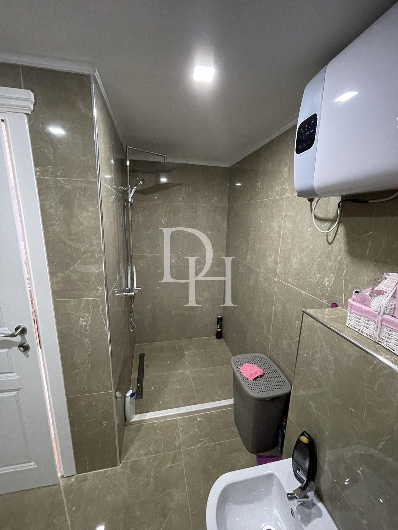 Villa in Bar, Montenegro, 539m2 - for 950&nbsp;000€ - Ref: 72014 photo 35