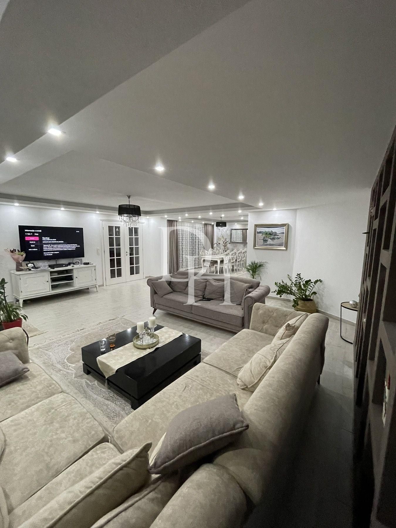 Villa in Bar, Montenegro, 539m2 - for 950&nbsp;000€ - Ref: 72014 photo 37