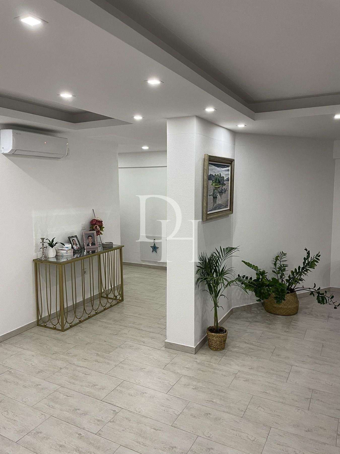 Villa in Bar, Montenegro, 539m2 - for 950&nbsp;000€ - Ref: 72014 photo 7