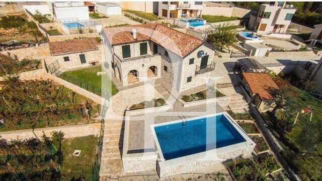 Willa w Shushan w Barze, Czarnogóra, 300m2 - koszt 950&nbsp;000€ - Ref: 71970 zdjęcia 4