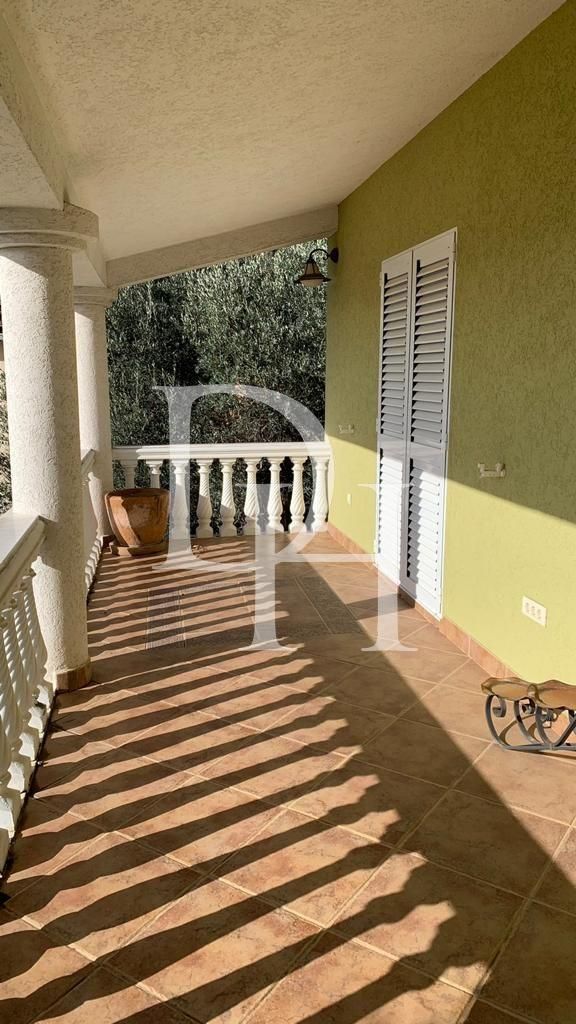 Коттедж в Баре, Черногория, 280м2 - стоимость 380&nbsp;000€ - Ref: 71963 фото 57