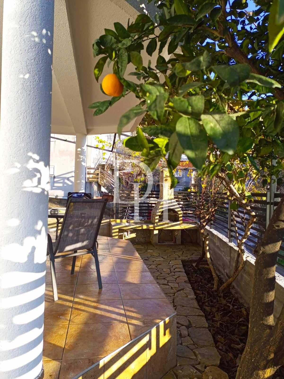 Villa in Bar, Montenegro, 180m2 - for 230&nbsp;000€ - Ref: 71960 photo 4