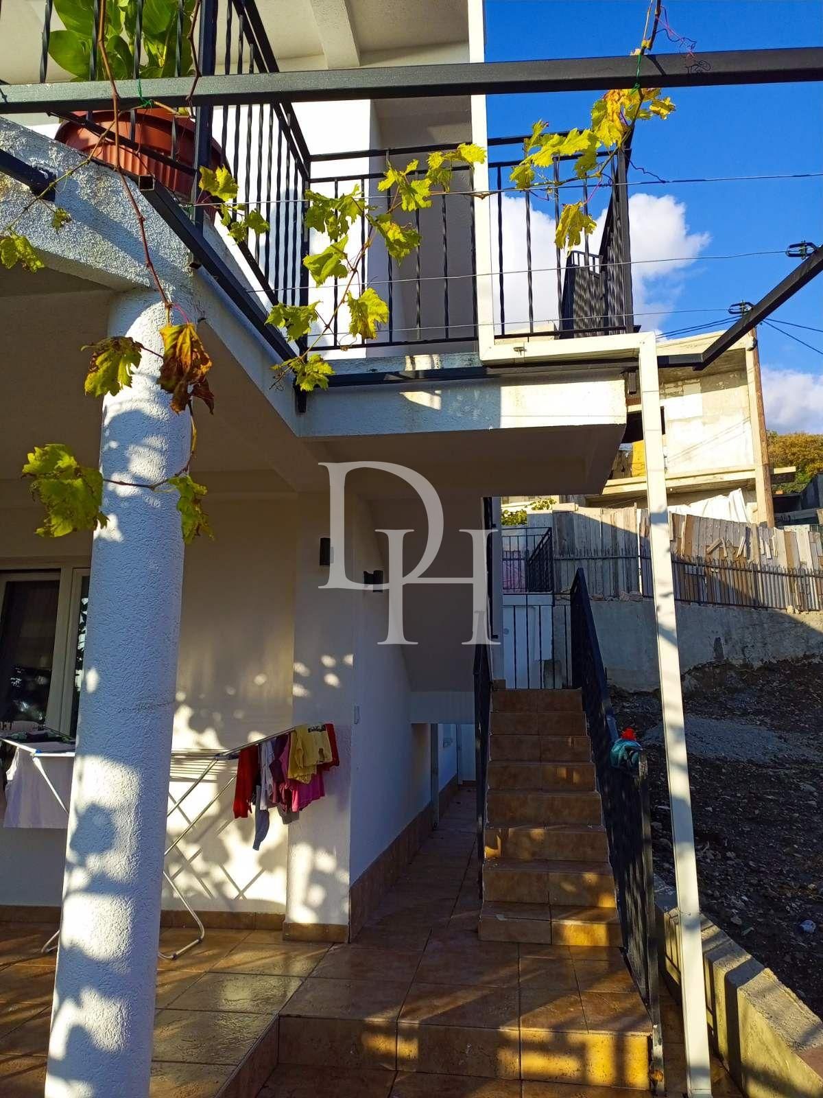 Villa in Bar, Montenegro, 180m2 - for 230&nbsp;000€ - Ref: 71960 photo 7