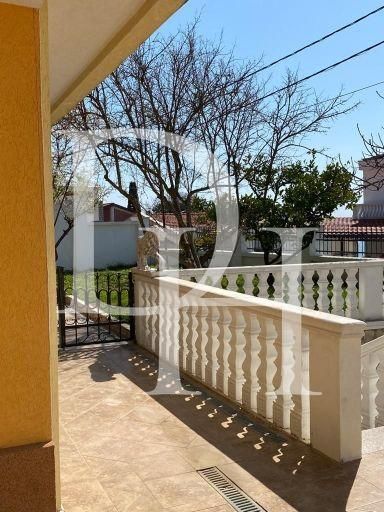 Коттедж в Ульцине, Черногория, 400м2 - стоимость 240&nbsp;000€ - Ref: 71958 фото 11