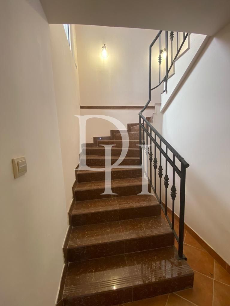 Коттедж в Ульцине, Черногория, 400м2 - стоимость 240&nbsp;000€ - Ref: 71958 фото 19