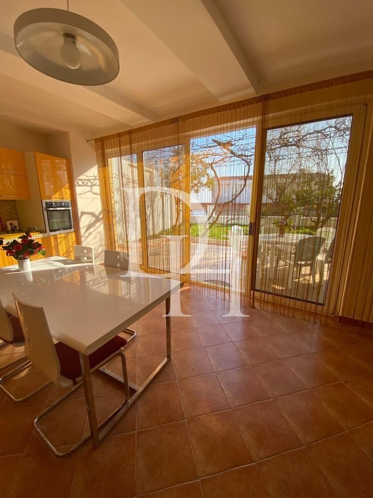 Коттедж в Ульцине, Черногория, 400м2 - стоимость 240&nbsp;000€ - Ref: 71958 фото 6