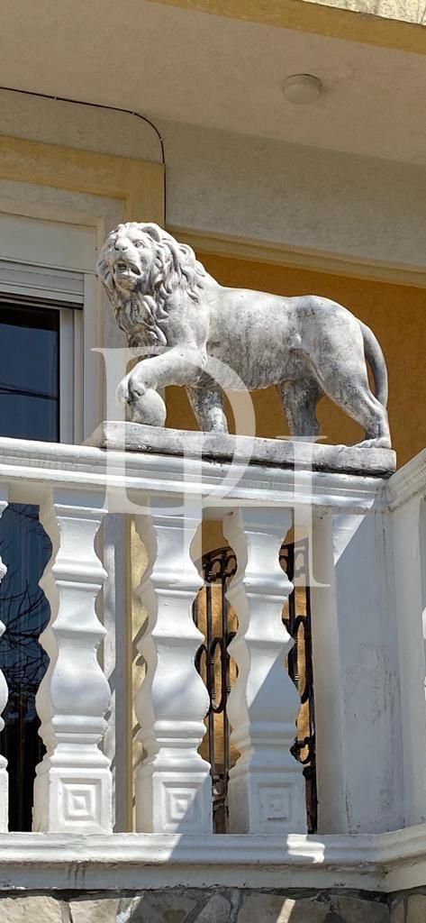 Коттедж в Ульцине, Черногория, 400м2 - стоимость 240&nbsp;000€ - Ref: 71958 фото 7