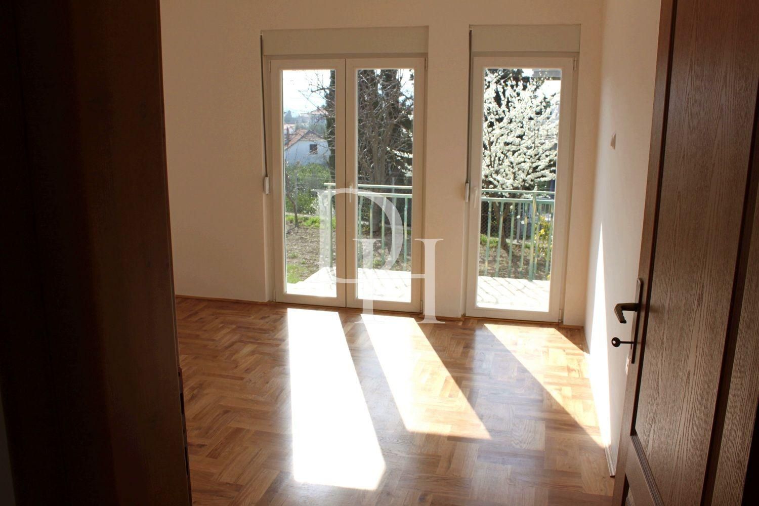 Villa in Bar, Montenegro, 187m2 - for 242&nbsp;900€ - Ref: 71956 photo 10