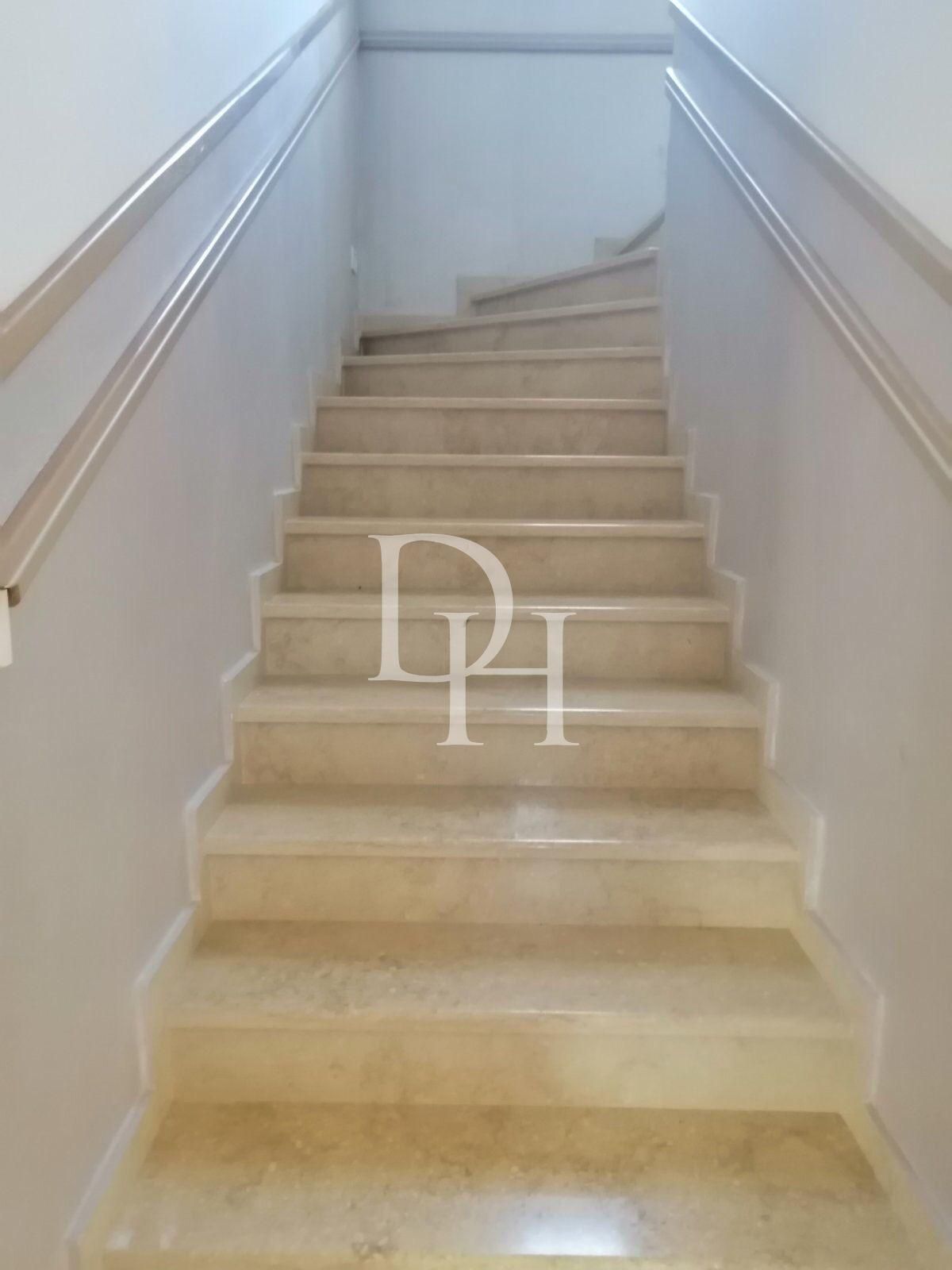 Villa in Bar, Montenegro, 300m2 - for 500&nbsp;000€ - Ref: 71954 photo 4