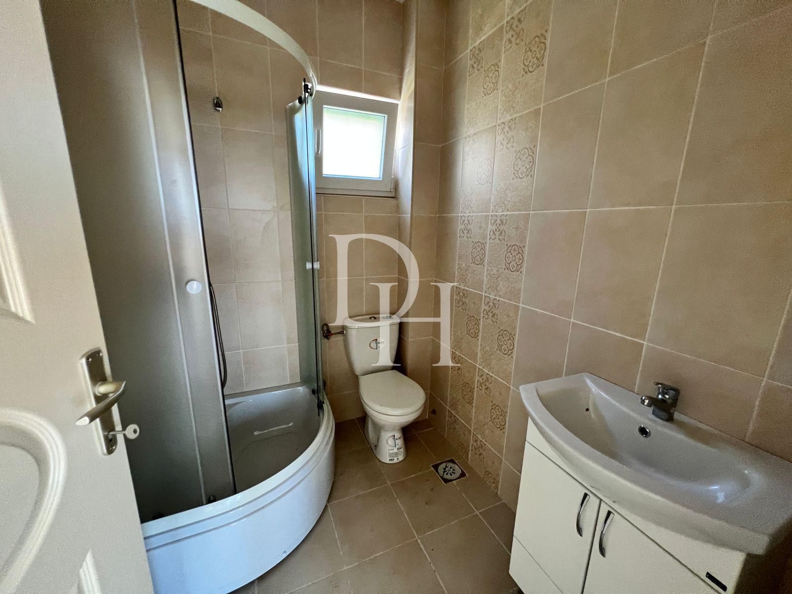 Villa in Bar, Montenegro, 325m2 - for 265&nbsp;000€ - Ref: 71951 photo 18