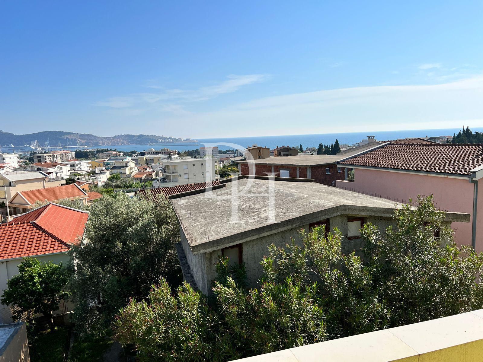 Villa in Bar, Montenegro, 325m2 - for 265&nbsp;000€ - Ref: 71951 photo 23