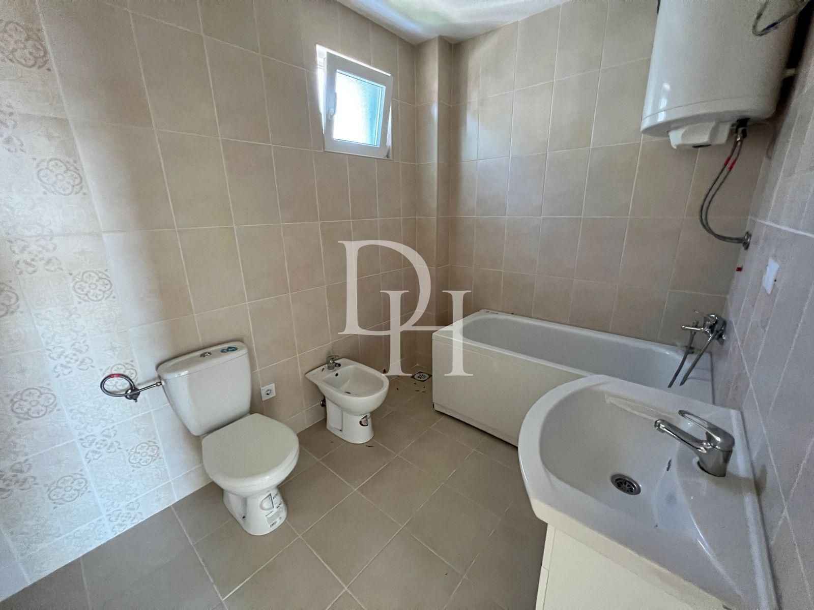 Villa in Bar, Montenegro, 325m2 - for 265&nbsp;000€ - Ref: 71951 photo 29