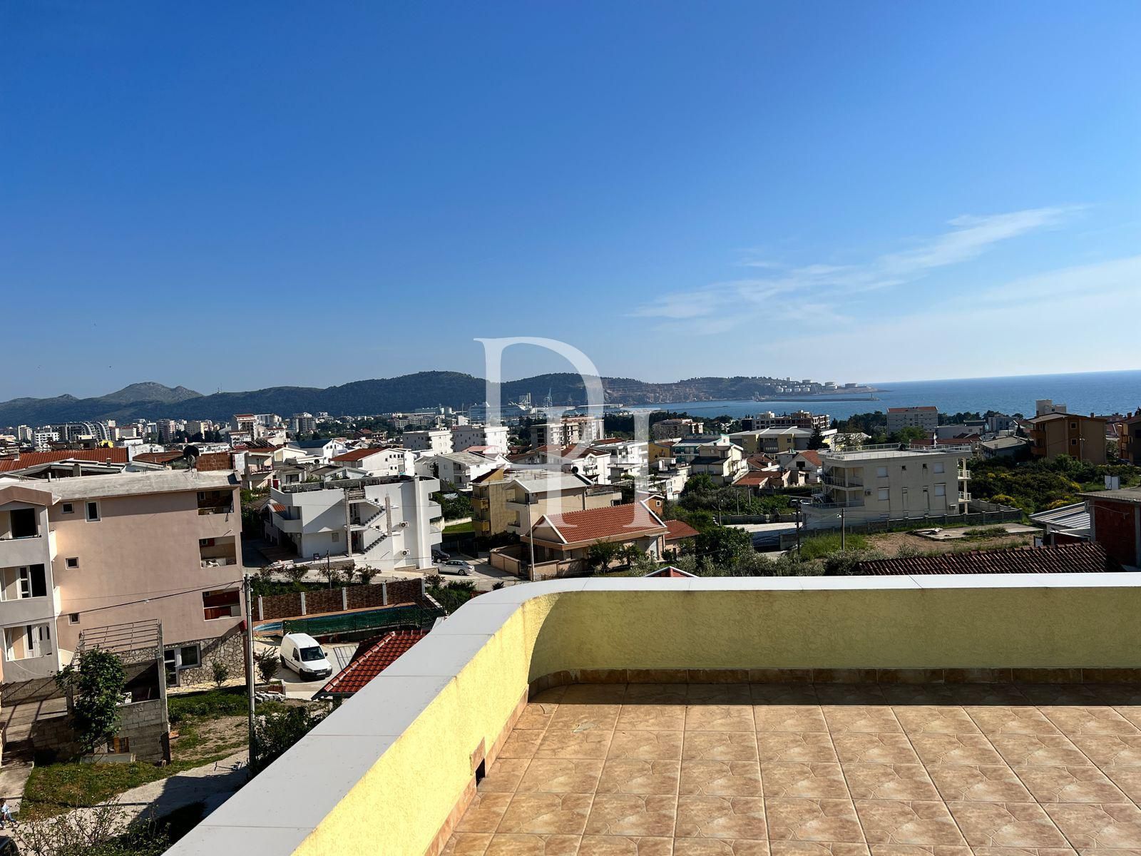 Villa in Bar, Montenegro, 325m2 - for 265&nbsp;000€ - Ref: 71951 photo 3